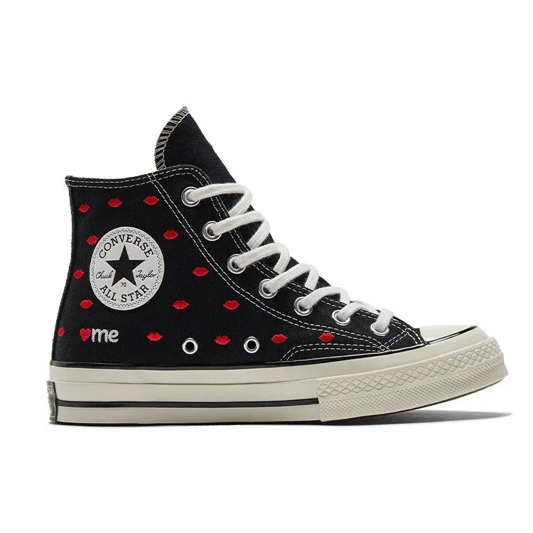 Chuck 70 Embroidered Lips High “Love Me – Black” Chuck 70 Embroidered Lips High “Love Me – Black”