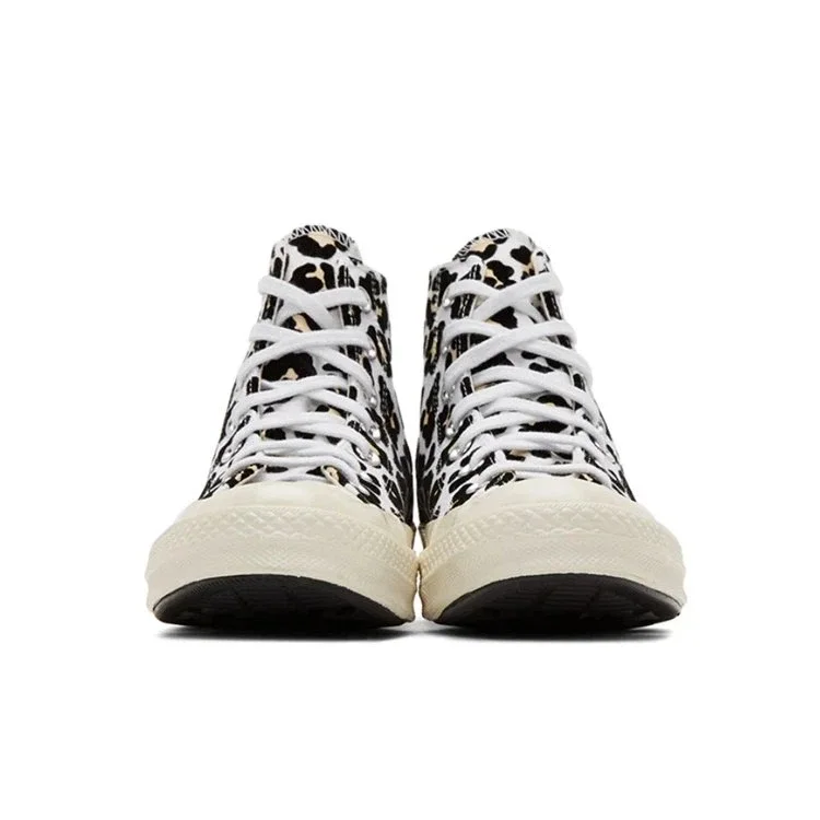 Chuck 70 Hi “Logo Play – Desert Ore” Chuck 70 Hi “Logo Play – Desert Ore”