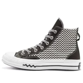 Chuck 70 Mission-V High “Black White”