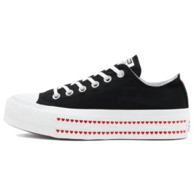 Chuck Taylor All Star Lift Low “Love Fearlessly”