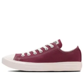 Chuck Taylor All Star Light Ox “Cherry Red”