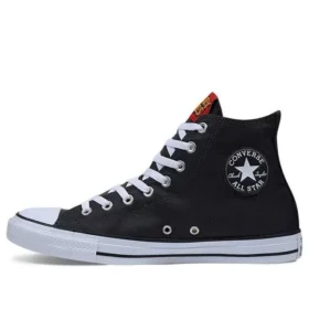 Chuck Taylor All Star Looney Tunes