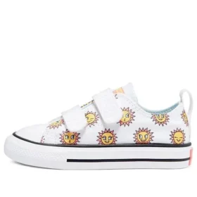 Chuck Taylor All Star Low Top “White Yellow”