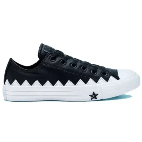 Chuck Taylor All Star Mission-V Low Top “Black White”