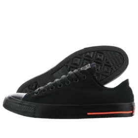 Chuck Taylor All Star OX “Black Red”