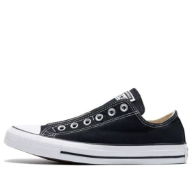 Chuck Taylor All Star Slip “Black”