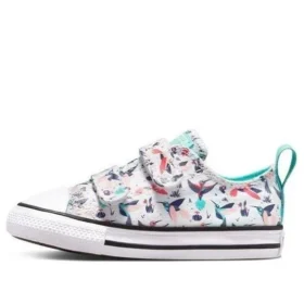 Chuck Taylor All Star “White Blue”