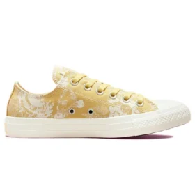 Chuck Taylor All Star “Yellow”