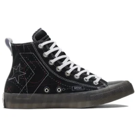 Untitled Canvas Shoes Black/White